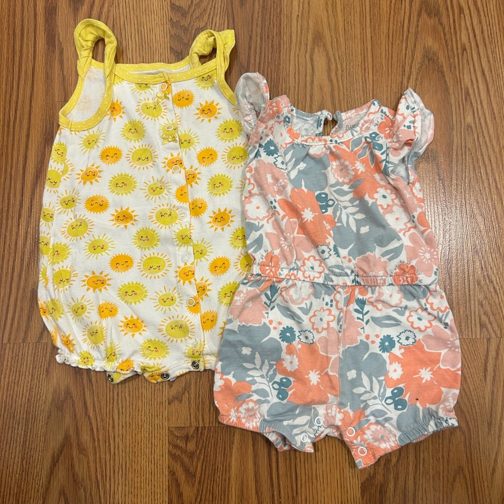1 piece set bundle. Size 12 months